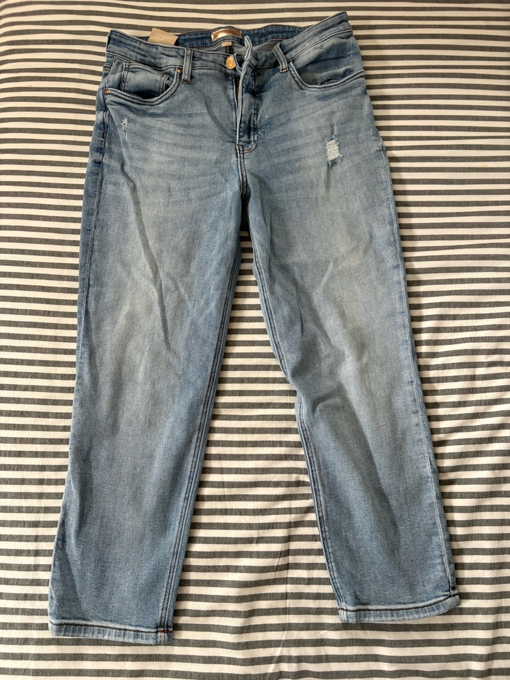 Slim Straight Womens Kut from the Kloth Jeans in Light Blue Wash